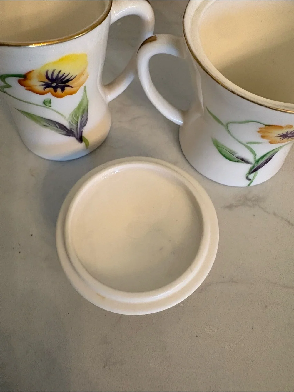 Enesco Vintage Miniature Sugar Bowl & Creamer Set. Floral design with Gold Trim